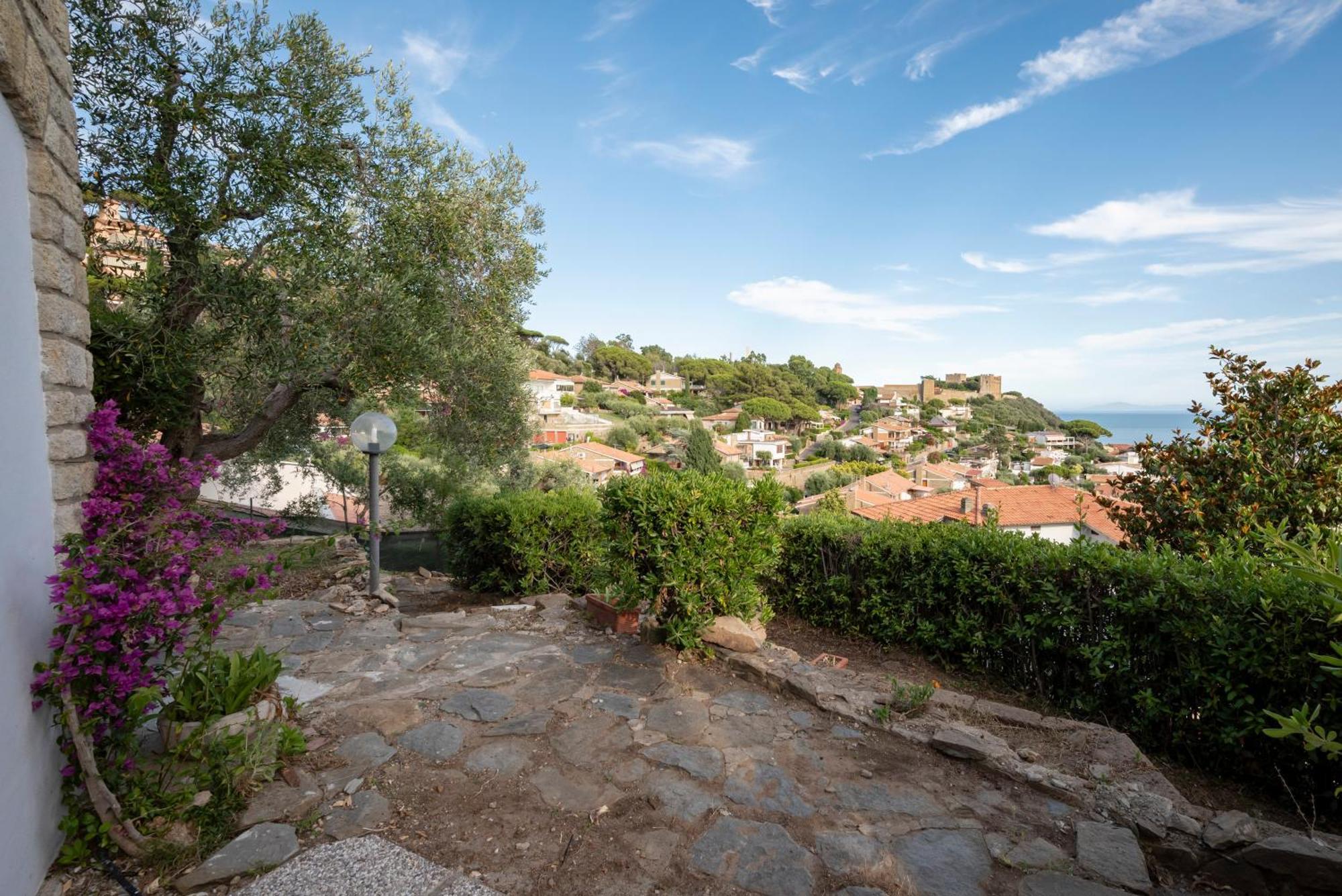 Villa Con Giardino Vista Mare Кастильоне дела Пеская Екстериор снимка