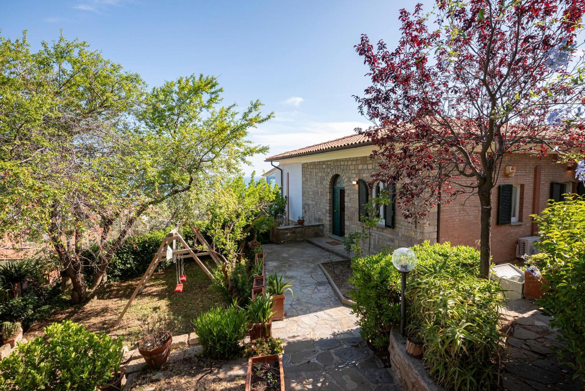 Villa Con Giardino Vista Mare Кастильоне дела Пеская Екстериор снимка