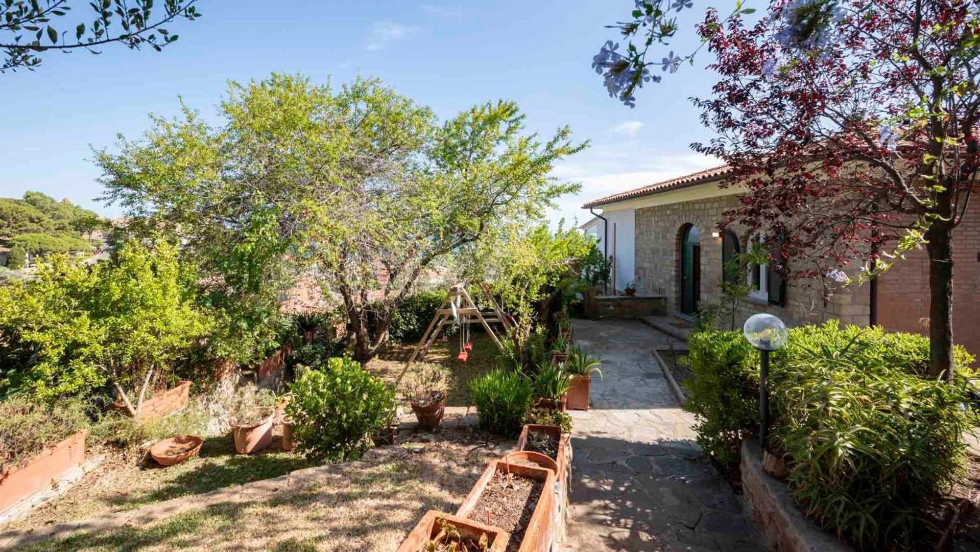 Villa Con Giardino Vista Mare Кастильоне дела Пеская Екстериор снимка